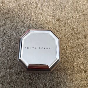 Fendi beauty setting powder color lavender